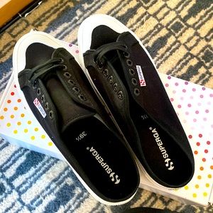 NIB - Superga Toecap Slip On Sneakers 39.5
